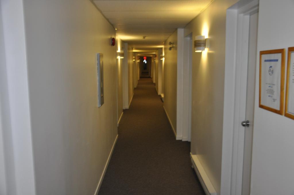 Buckingham Motel Les Pignons Verts מראה חיצוני תמונה